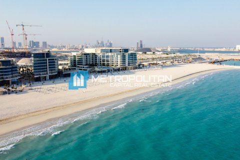 Radový dom na Saadiyat Island, Abu Dhabi, SAE 3 spálne, 305.2 m2 č. 692763 - Fotografia 3
