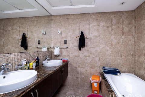Vilă de închiriat în Jumeirah Park, Dubai, EAU 3 dormitoare, 284.75 mp.  №413588 - poză 26