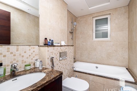 Vilă de închiriat în Jumeirah Park, Dubai, EAU 3 dormitoare, 284.75 mp.  №413588 - poză 7