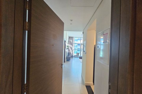 Apartment til salg i Jumeirah Village Circle, Dubai, UAE 1 soveværelse, 70 kvm № 732119 - foto 17