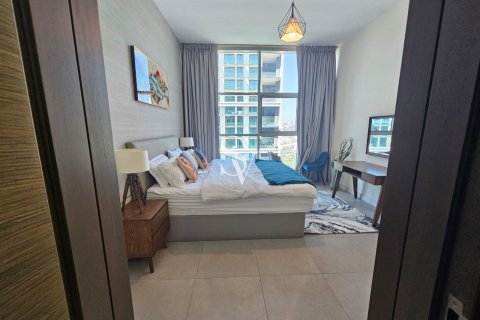 Apartment til salg i Jumeirah Village Circle, Dubai, UAE 1 soveværelse, 70 kvm № 732119 - foto 2