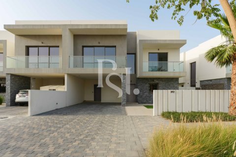 Villa in Yas Island, Abu Dhabi, VAE: 4 Schlafzimmer, 654 m2 Nr. 717398