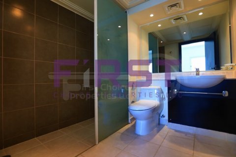 Vila di Abu Dhabi, UAE 3 bilik tidur, 225.2 meter persegi № 410581 - foto 13