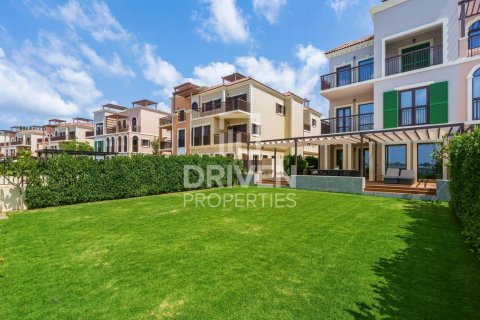 Vila di Jumeirah, Dubai, UAE 5 bilik tidur, 624.87 meter persegi № 757075 - foto 29