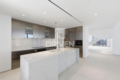 Penthouse zum Verkauf in Jumeirah, Dubai, VAE 5 Schlafzimmer, 1054.45 m2 Nr. 764955 - Foto 10