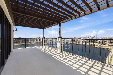 Penthouse zum Verkauf in Jumeirah, Dubai, VAE 5 Schlafzimmer, 1054.45 m2 Nr. 764955 - Foto 8