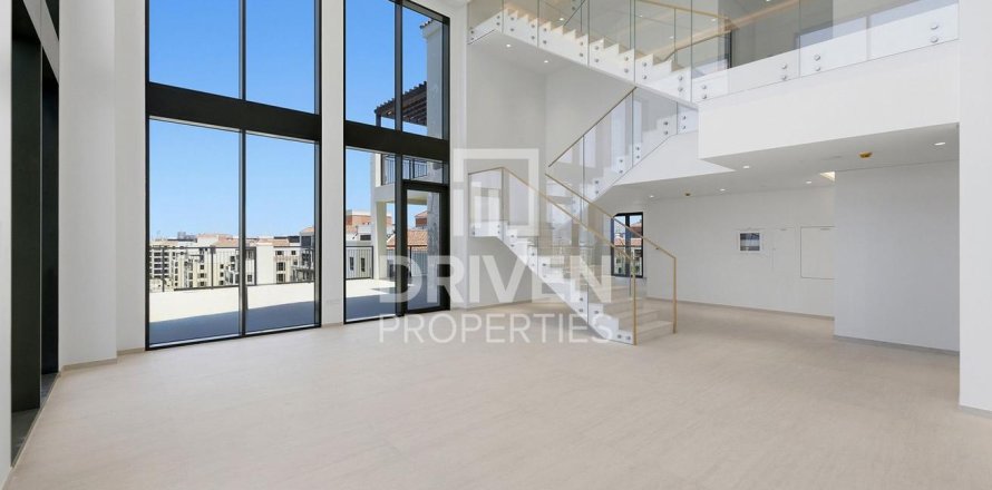 Penthouse in Jumeirah, Dubai, VAE: 5 Schlafzimmer, 1054.45 m2 Nr. 764955