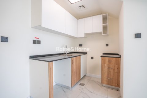 Villa à vendre à  Rukan, Dubai, EAU 2 chambres, 79.3 m2 № 707568 - photo 4
