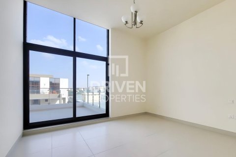 Casa urbana para arrendamento em Mohammed Bin Rashid City, Dubai, EAU 4 quartos, 55387.96 m2 № 765676 - foto 4