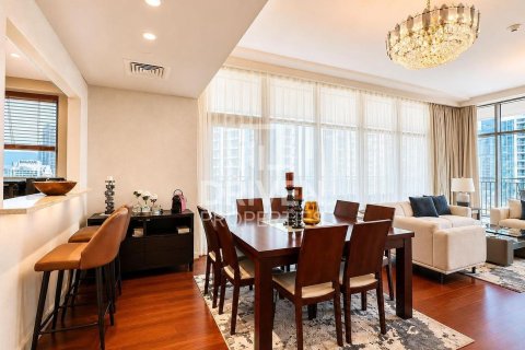Apartamento para arrendamento em Downtown Dubai (Downtown Burj Dubai), Dubai, EAU 3 quartos, 209.12 m2 № 765677 - foto 4