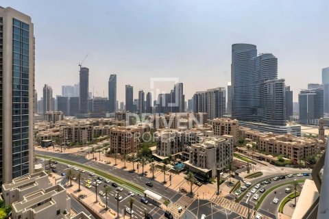 Huoneisto Downtown Dubai (Downtown Burj Dubai), Dubai, Arabiemiraatit 2 makuuhuonetta, 107.77 m2 № 765679 - kuva 14