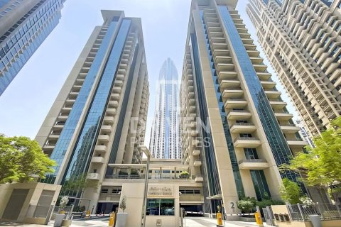 Huoneisto Downtown Dubai (Downtown Burj Dubai), Dubai, Arabiemiraatit 2 makuuhuonetta, 107.77 m2 № 765679 - kuva 12
