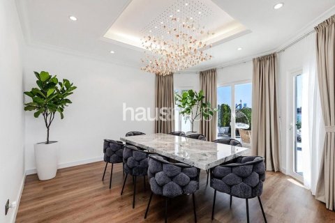 Vilë në Palm Jumeirah, Dubai, Emiratet e Bashkuara Arabe 5 dhoma gjumi, 465 m2. № 627026 - Foto 13