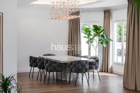Vilë në Palm Jumeirah, Dubai, Emiratet e Bashkuara Arabe 5 dhoma gjumi, 465 m2. № 627026 - Foto 12