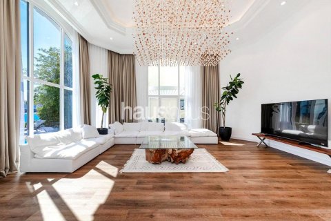 Vilë në Palm Jumeirah, Dubai, Emiratet e Bashkuara Arabe 5 dhoma gjumi, 465 m2. № 627026 - Foto 23