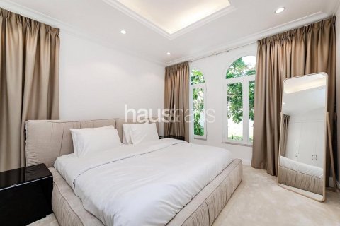 Vilë në Palm Jumeirah, Dubai, Emiratet e Bashkuara Arabe 5 dhoma gjumi, 465 m2. № 627026 - Foto 21