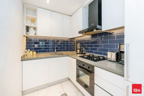 Apartment in Business Bay, Dubai, UAE 2 bedrooms, 89.8 sq.m. № 534764 - photo 12