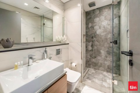 Apartment in Business Bay, Dubai, UAE 2 bedrooms, 89.8 sq.m. № 534764 - photo 16