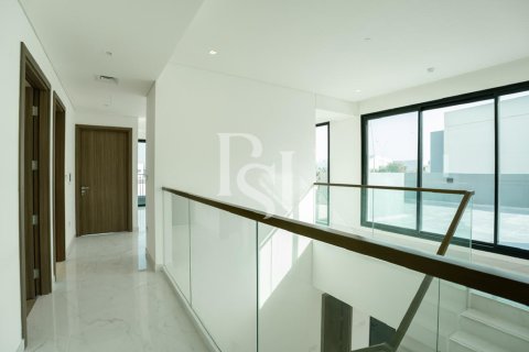 Vila na Yas Island, Abu Dhabi, SAE 6 spální, 517 m2 č. 716637