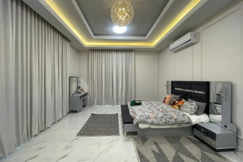 Villa zum Verkauf in Ras Al Khaimah, VAE 6 Schlafzimmer, 929 m2 Nr. 734671 - Foto 4