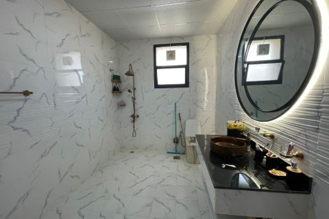 Villa zum Verkauf in Ras Al Khaimah, VAE 6 Schlafzimmer, 929 m2 Nr. 734671 - Foto 6