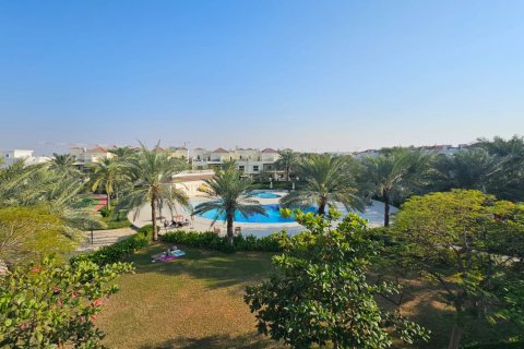 Kaupunkipientalo Ras Al Khaimah, Arabiemiraatit 4 makuuhuonetta, 376 m2 № 734670 - kuva 23
