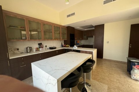 Willa na sprzedaż w Mudon, Dubai, ZEA 4 sypialnie, 574 mkw., nr 704150 - zdjęcie 4