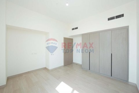 Al Furjan, Dubai, UAE의 임대용 타운하우스 침실 4개, 336제곱미터 번호 566564 - 사진 15