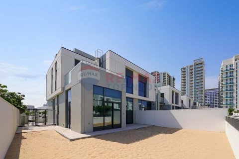 Al Furjan, Dubai, UAE의 임대용 타운하우스 침실 4개, 336제곱미터 번호 566564 - 사진 2