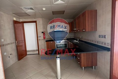 Apartament în Abu Dhabi, EAU 3 dormitoare, 148 mp.  №534357