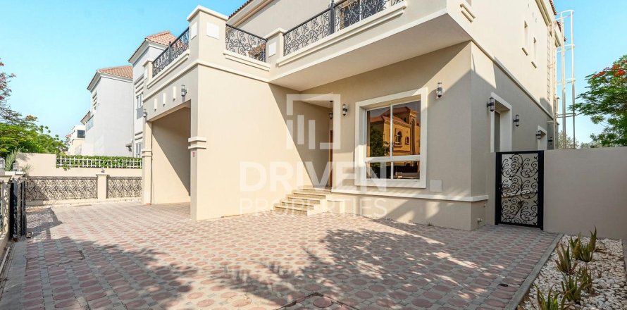 Villa em The Villa, Dubai, EAU 5 quartos, 555 m2 № 757324