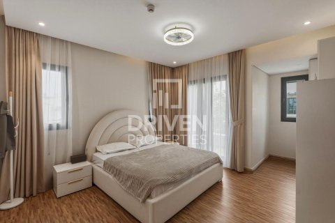Vila v Mirdif, Dubai, SAE 3 spálne, 267 m2 č. 757327 - Fotografia 14