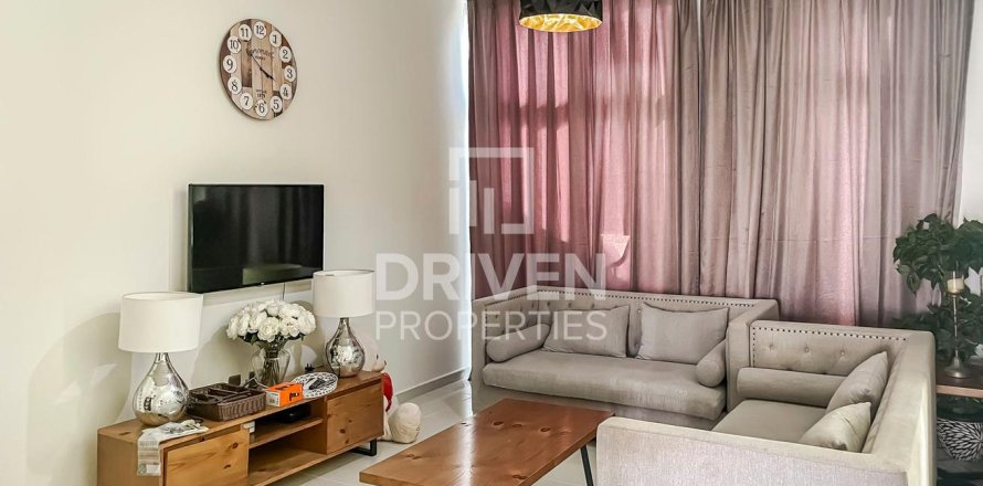 Villa i Dubai, UAE 4 soveværelser, 151.8 kvm № 757322
