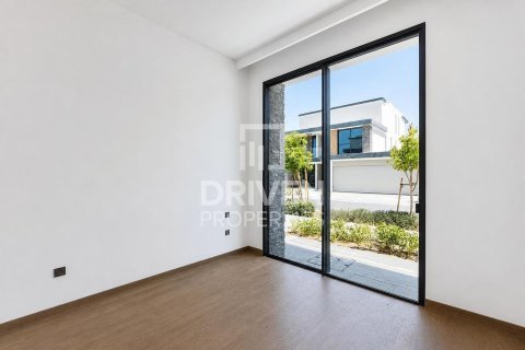 Villa til leie i Tilal Al Ghaf, Dubai, Emiratene 5 soverom, 473.16 kvm Nr. 762573 - Foto 5