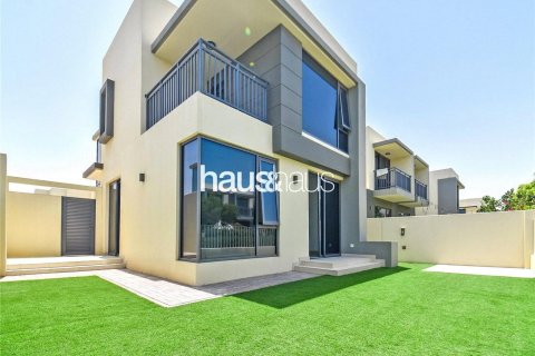 Vila di Dubai Hills Estate, Dubai, UEA 4 kamar tidur, 211 m2 nomor 627156 - foto 2
