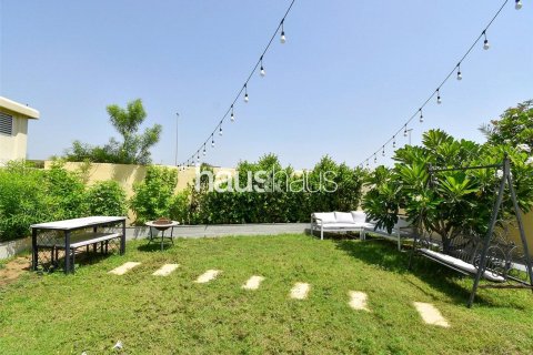 Városi lakóépület itt: The Springs, Dubai, EAE, 2 hálószoba, 312 m², azonosító: 626991 - fénykép 13