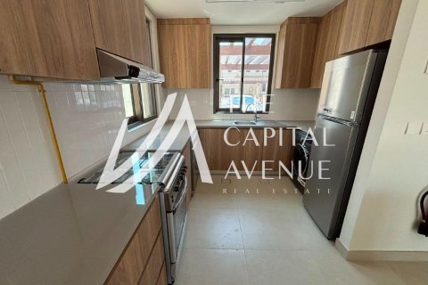 Maison de ville à louer à Khalifa City, Abu Dhabi, EAU 3 chambres, 151.34 m2 № 764495 - photo 3
