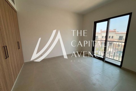 Maison de ville à louer à Khalifa City, Abu Dhabi, EAU 3 chambres, 151.34 m2 № 764495 - photo 6