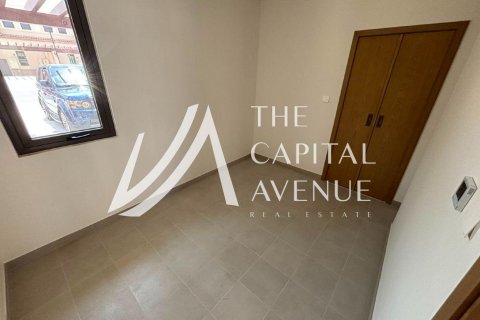 Maison de ville à louer à Khalifa City, Abu Dhabi, EAU 3 chambres, 151.34 m2 № 764495 - photo 8