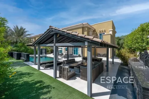 Dubai Sports City, Dubai, BAE’de satılık villa 5 yatak odası, 539 m&sup2; No 737916 - fotoğraf 2