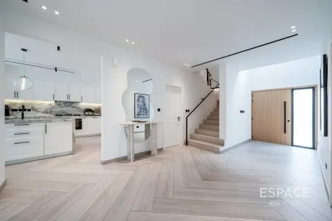 Вилла Meadows, Дубай, БАӘ-да 5 жатын бөлмелер, 372 м² № 737919 - фото 3