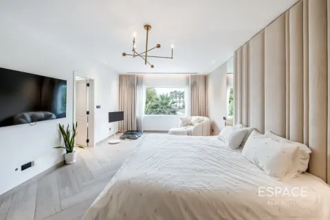 Вилла Meadows, Дубай, БАӘ-да 5 жатын бөлмелер, 372 м² № 737919 - фото 12