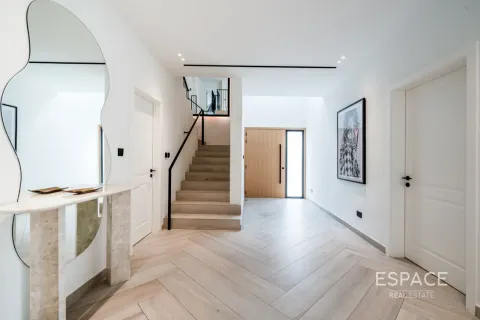 Вилла Meadows, Дубай, БАӘ-да 5 жатын бөлмелер, 372 м² № 737919 - фото 4