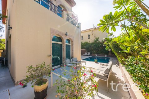 Villa til salg i The Villa, Dubai, UAE 5 soveværelser, 371.61 kvm № 755418 - foto 12