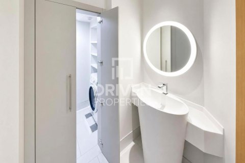 Apartment in Business Bay, Dubai, UAE 1 bedroom, 103.96 sq.m. № 745179 - photo 9