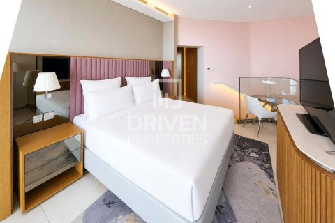 Apartment in Business Bay, Dubai, UAE 1 bedroom, 103.96 sq.m. № 745179 - photo 6