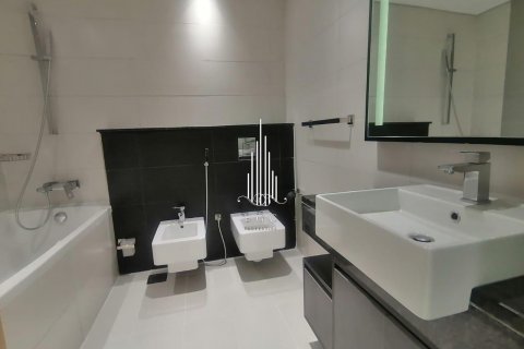 Apartamento en alquiler en Al Khalidiya, Abu Dhabi, EAU 3 dormitorios, 235.8 m2 № 572824 - foto 19