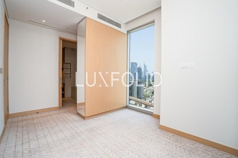Apartmen di Downtown Dubai (Downtown Burj Dubai), Dubai, UAE 2 bilik tidur, 105 meter persegi № 628368 - foto 11