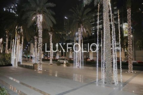Üürile anda korter asukohaga Downtown Dubai (Downtown Burj Dubai), Dubai, AÜE: 1 magamistoaga, 84 m² Nr 628369 - pilt 8
