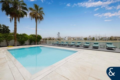 וילה ב Palm Jumeirah, Dubai, איחוד האמירויות 7 חדרי שינה, 1245 מ